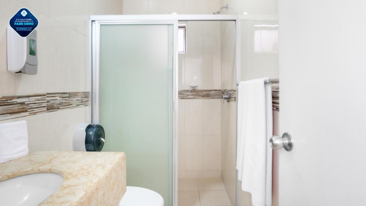 Hotel Maioris Guadalajara Palomar Kültér fotó