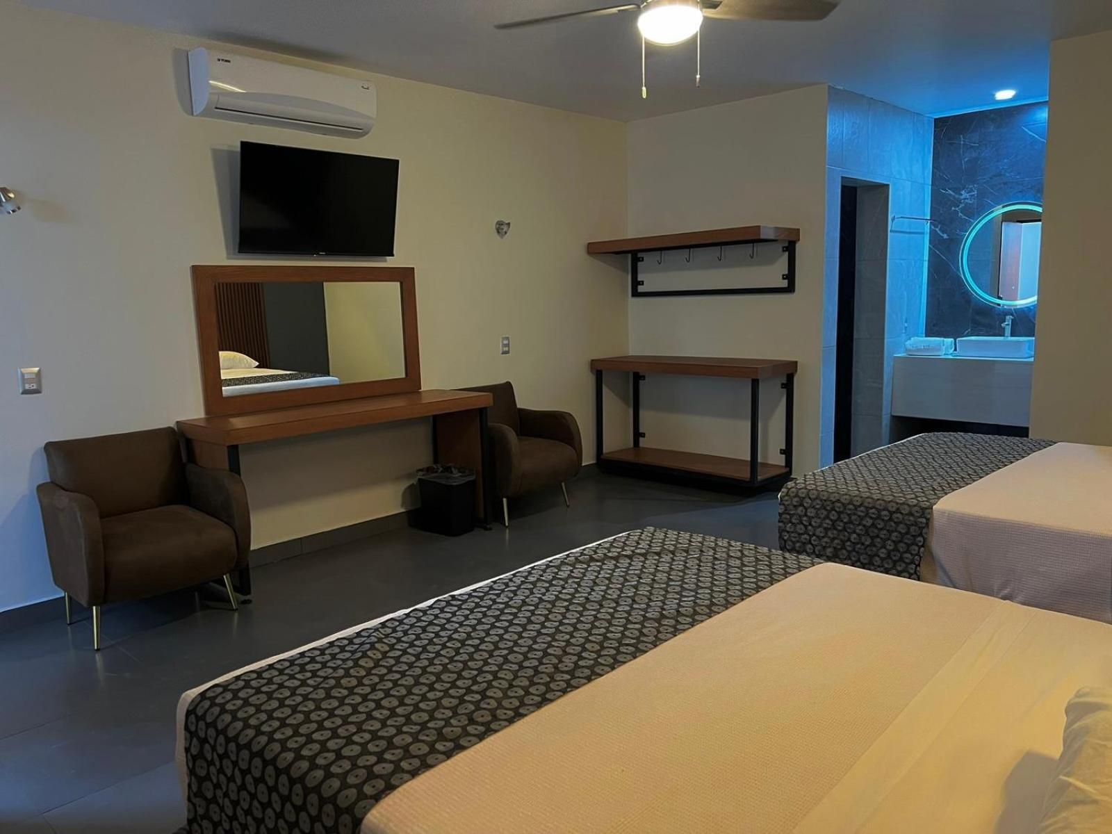 Hotel Maioris Guadalajara Palomar Kültér fotó